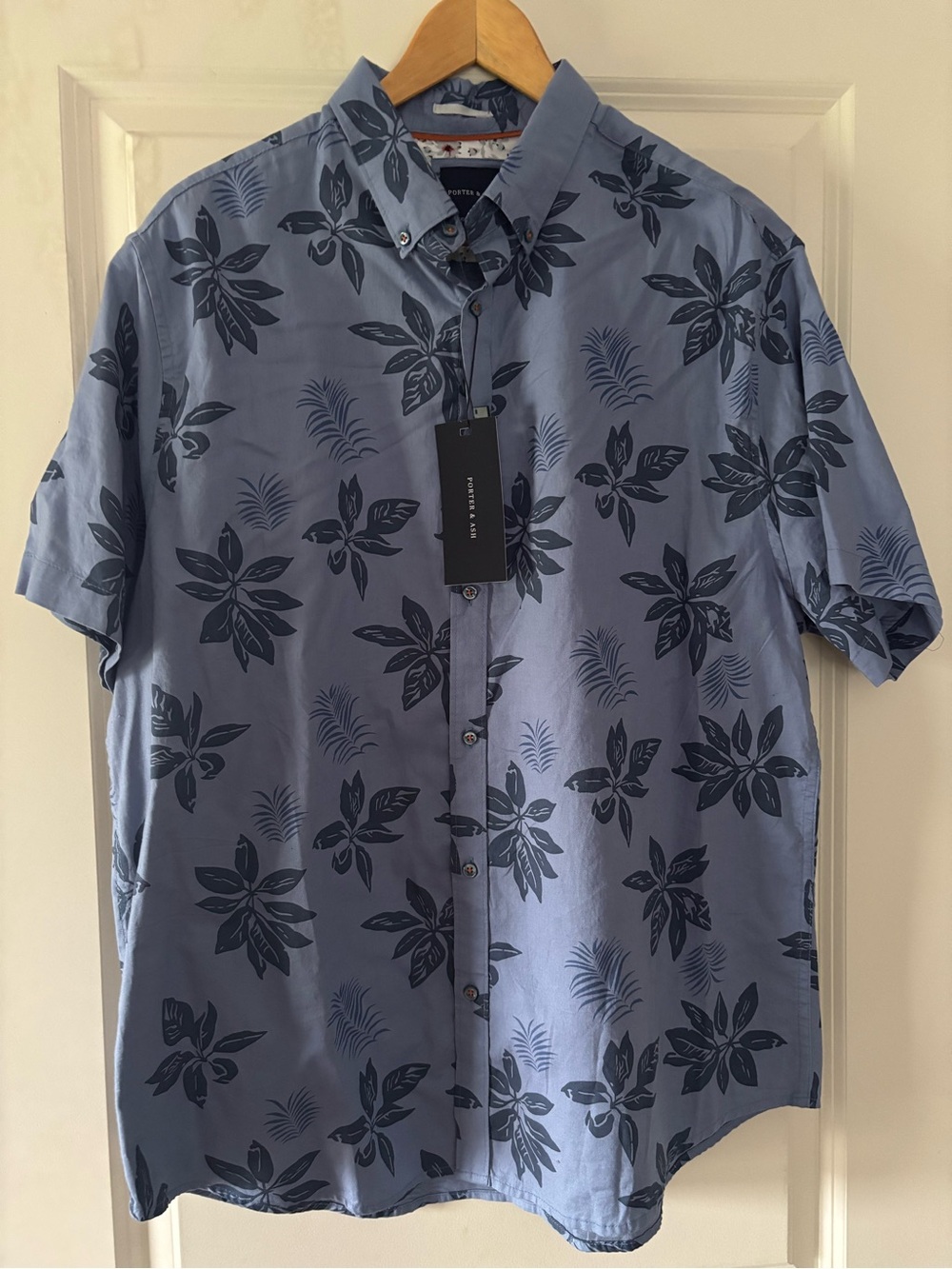 Casual Short-Sleeve Floral Button-Down Shirt - Light Blue